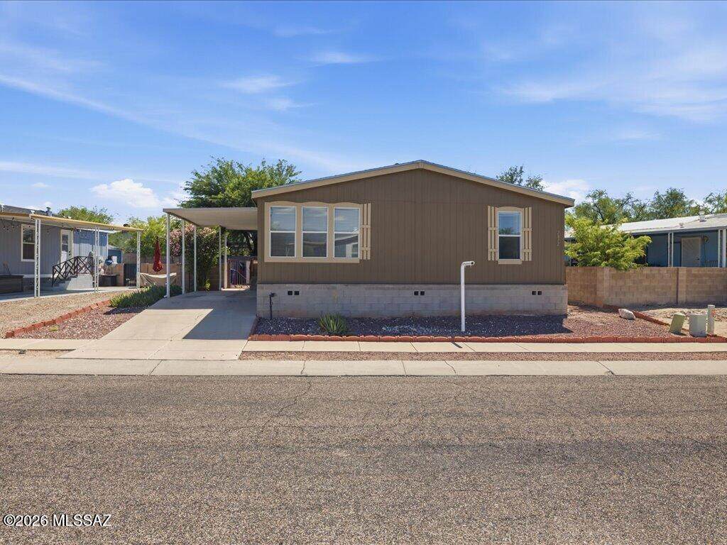 https://bt-photos.global.ssl.fastly.net/tucson/orig_boomver_1_22622202-2.jpg