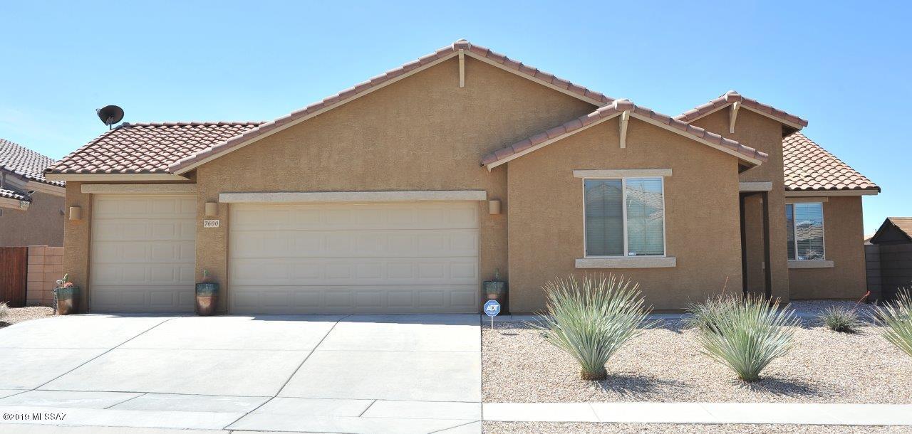 7600 Dark Sands Drive - Photo 1