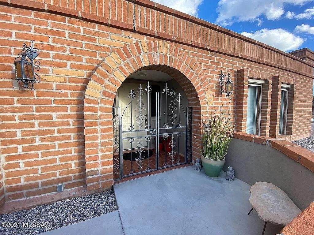 5200 Calle Del Ciervo - Photo 1