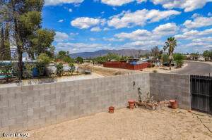 9580 33rd Street - Photo 1