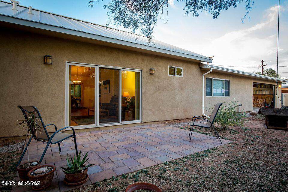 1621 Stewart Avenue - Photo 1