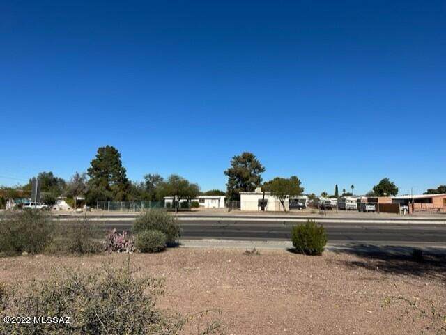 2040 Ruthrauff Road - Photo 1