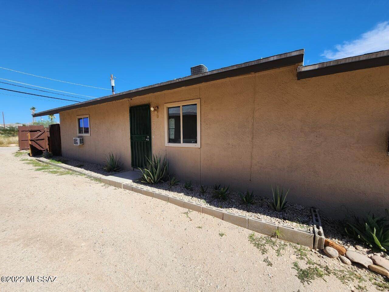 44-46 Elm Street - Photo 1