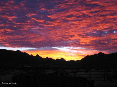 https://bt-photos.global.ssl.fastly.net/tucson/orig_boomver_2_22425119-2.jpg