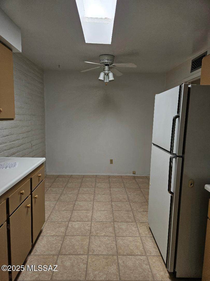 https://bt-photos.global.ssl.fastly.net/tucson/1280_boomver_1_22518164-2.jpg