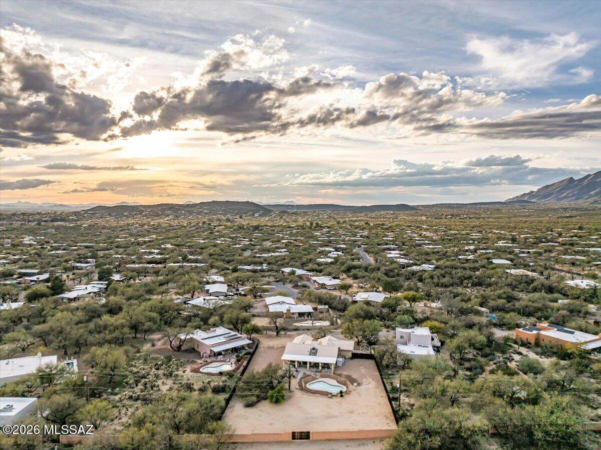 https://bt-photos.global.ssl.fastly.net/tucson/orig_boomver_2_22603996-2.jpg