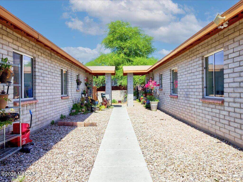 113 District Street - Photo 1