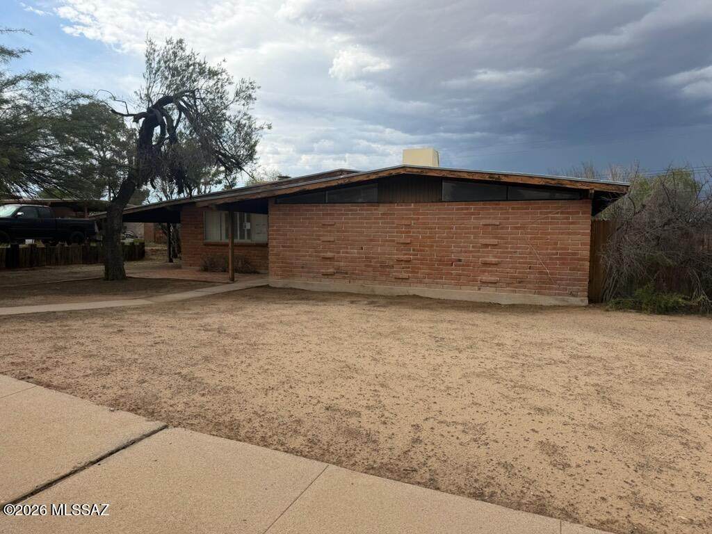 https://bt-photos.global.ssl.fastly.net/tucson/orig_boomver_2_22620095-2.jpg
