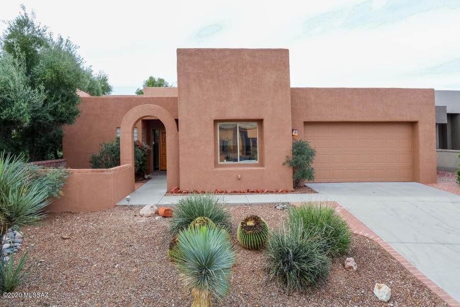 13843 Maxfli Drive - Photo 1