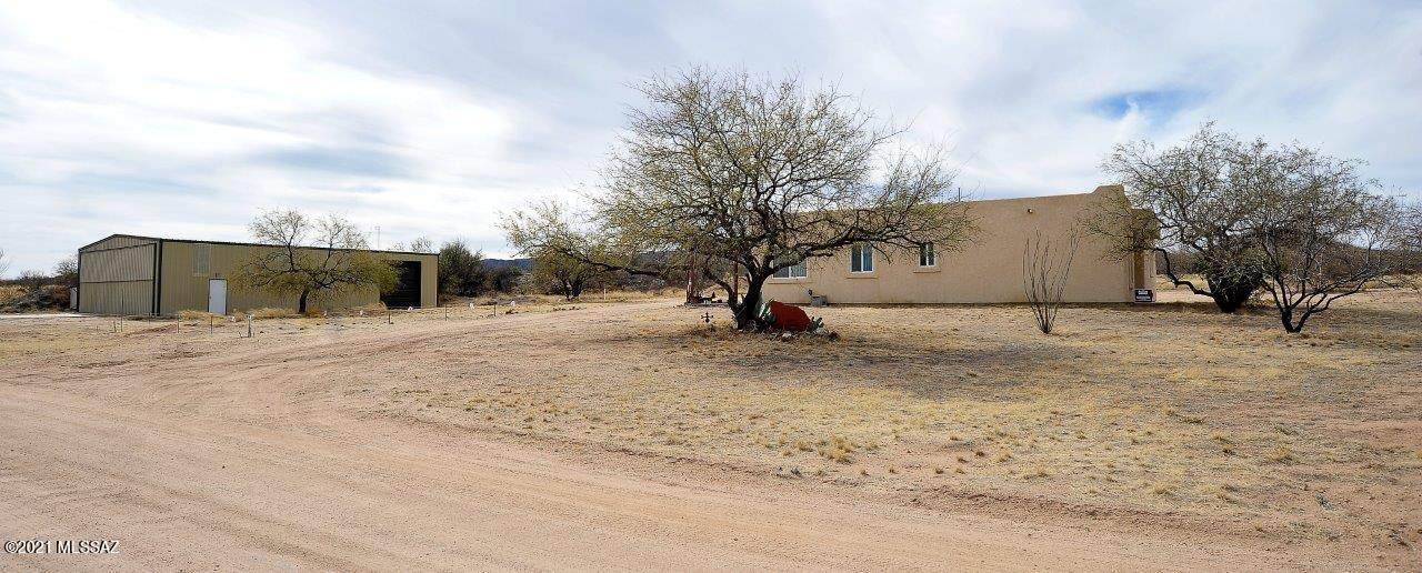 17100 Lone Saguaro Road - Photo 1