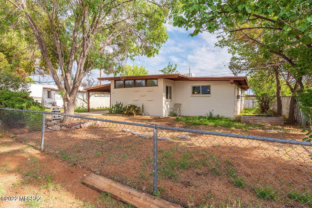 217 Brown Drive - Photo 1
