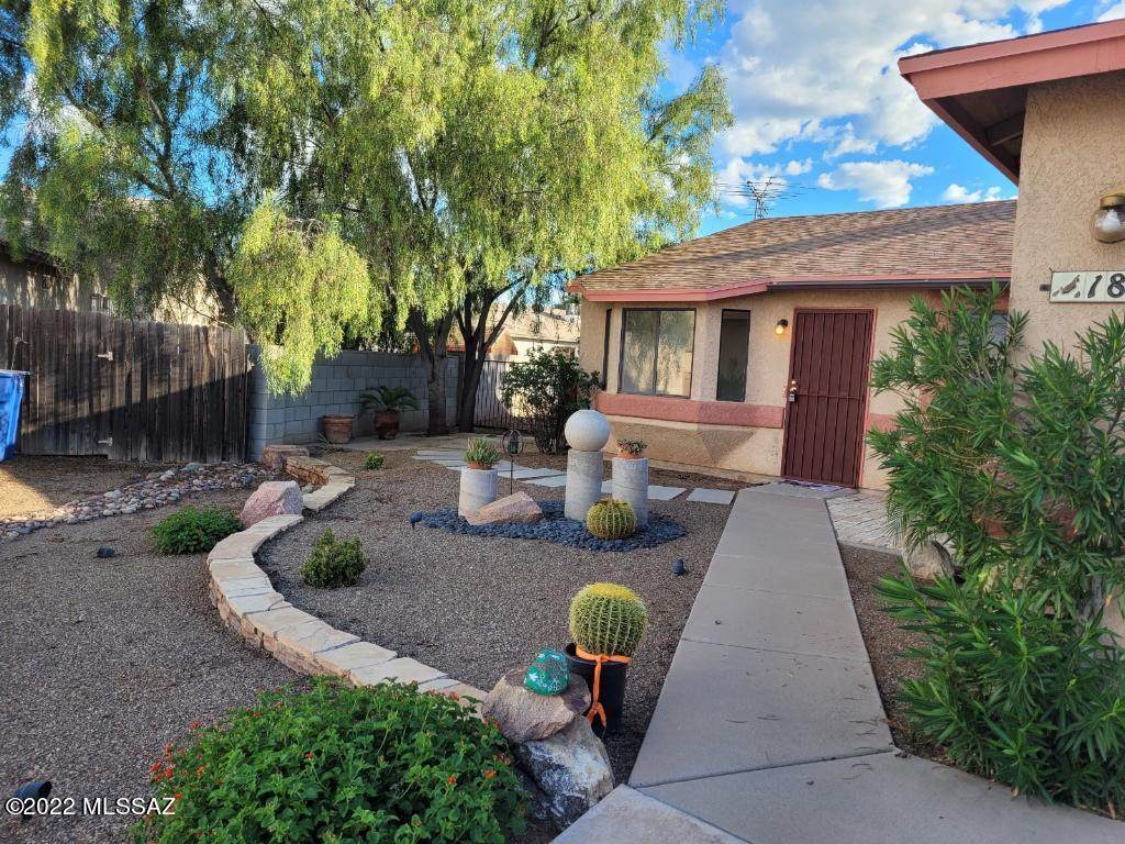 1869 Sauvignon Drive - Photo 1