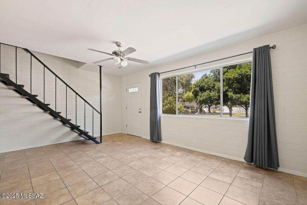 8170 Broadway Boulevard - Photo 1