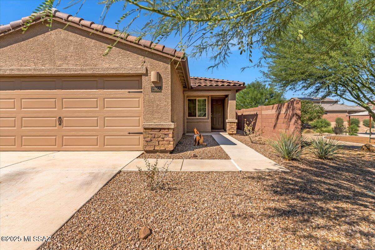 https://bt-photos.global.ssl.fastly.net/tucson/orig_boomver_3_22524060-2.jpg