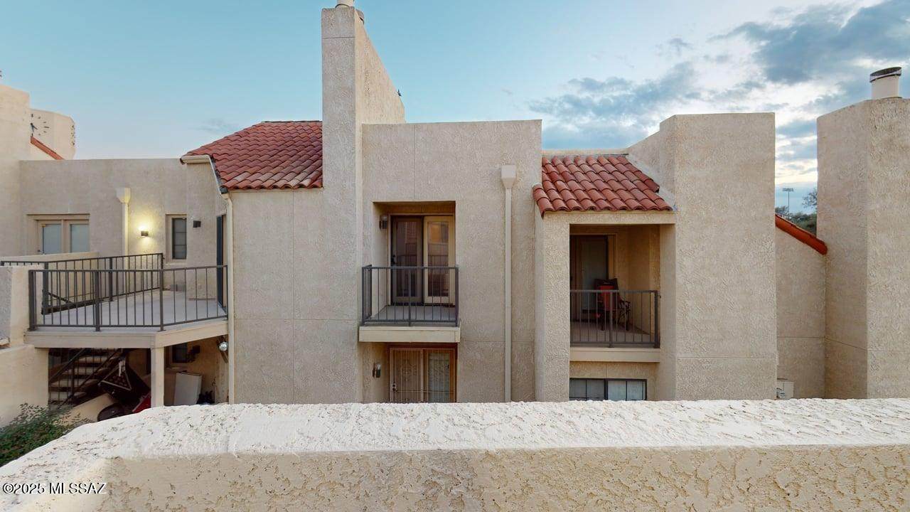 1200 River Road - Photo 1
