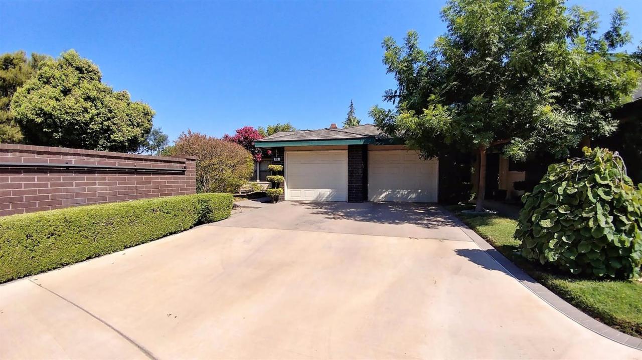 850 Silvervale Drive - Photo 1