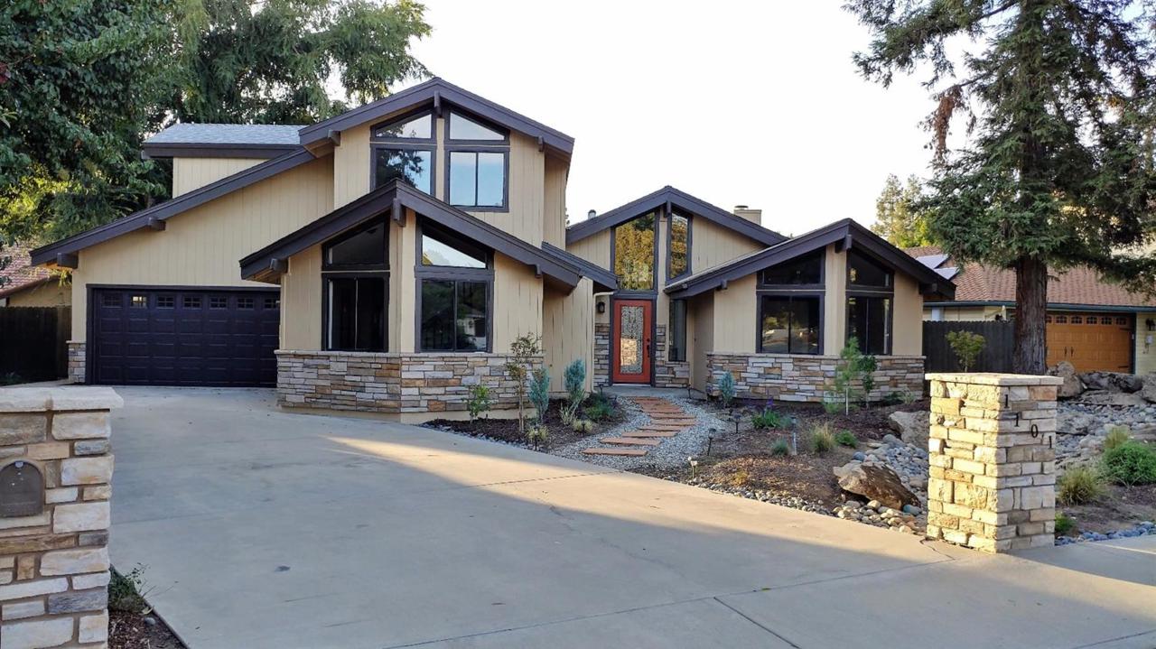 1101 Bollinger Street - Photo 1