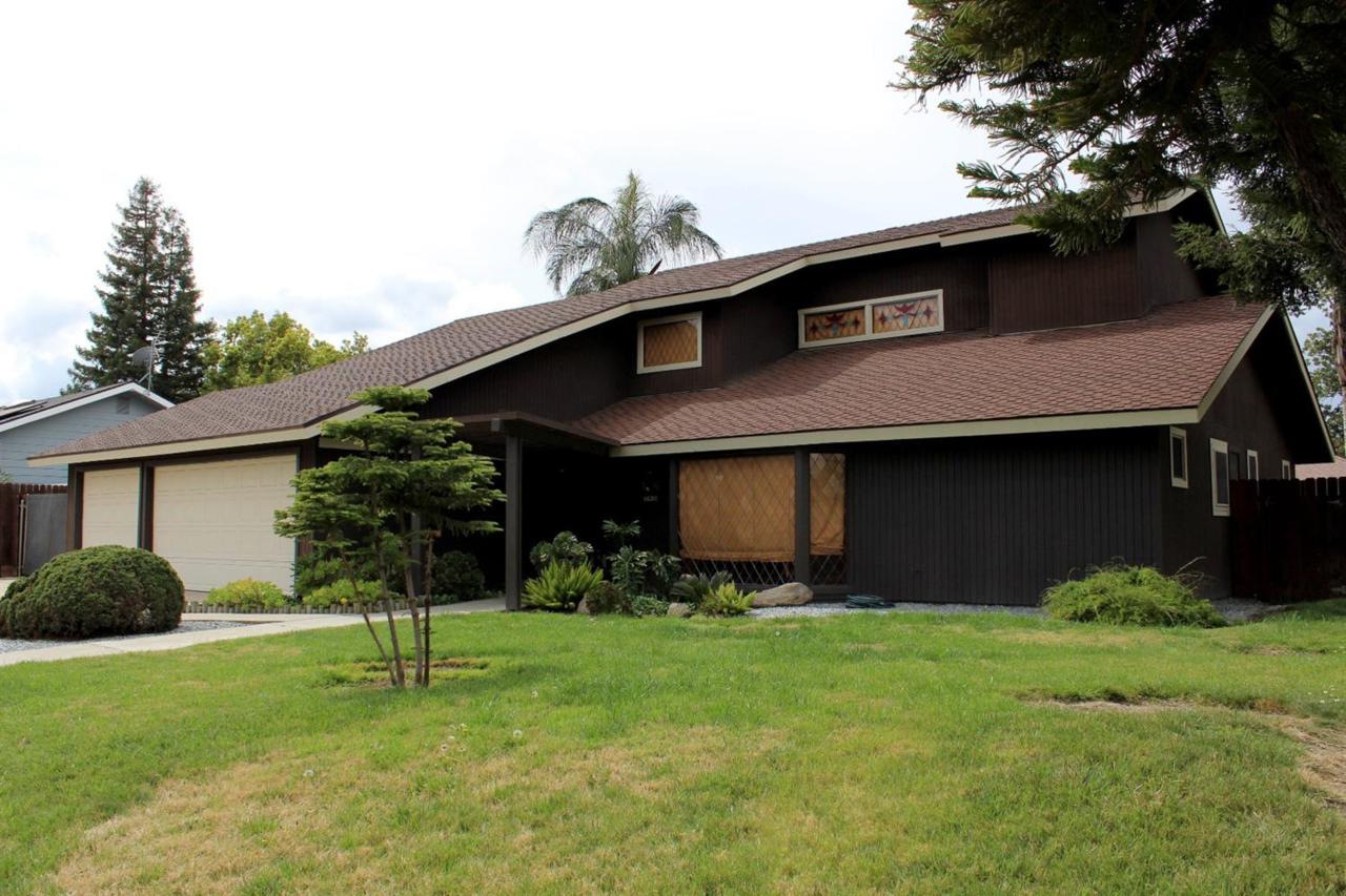 749 Demaree Street - Photo 1