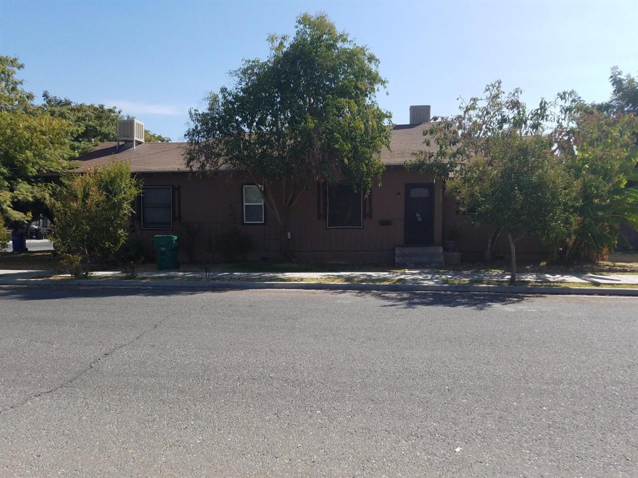 352 Henrahan Street - Photo 1