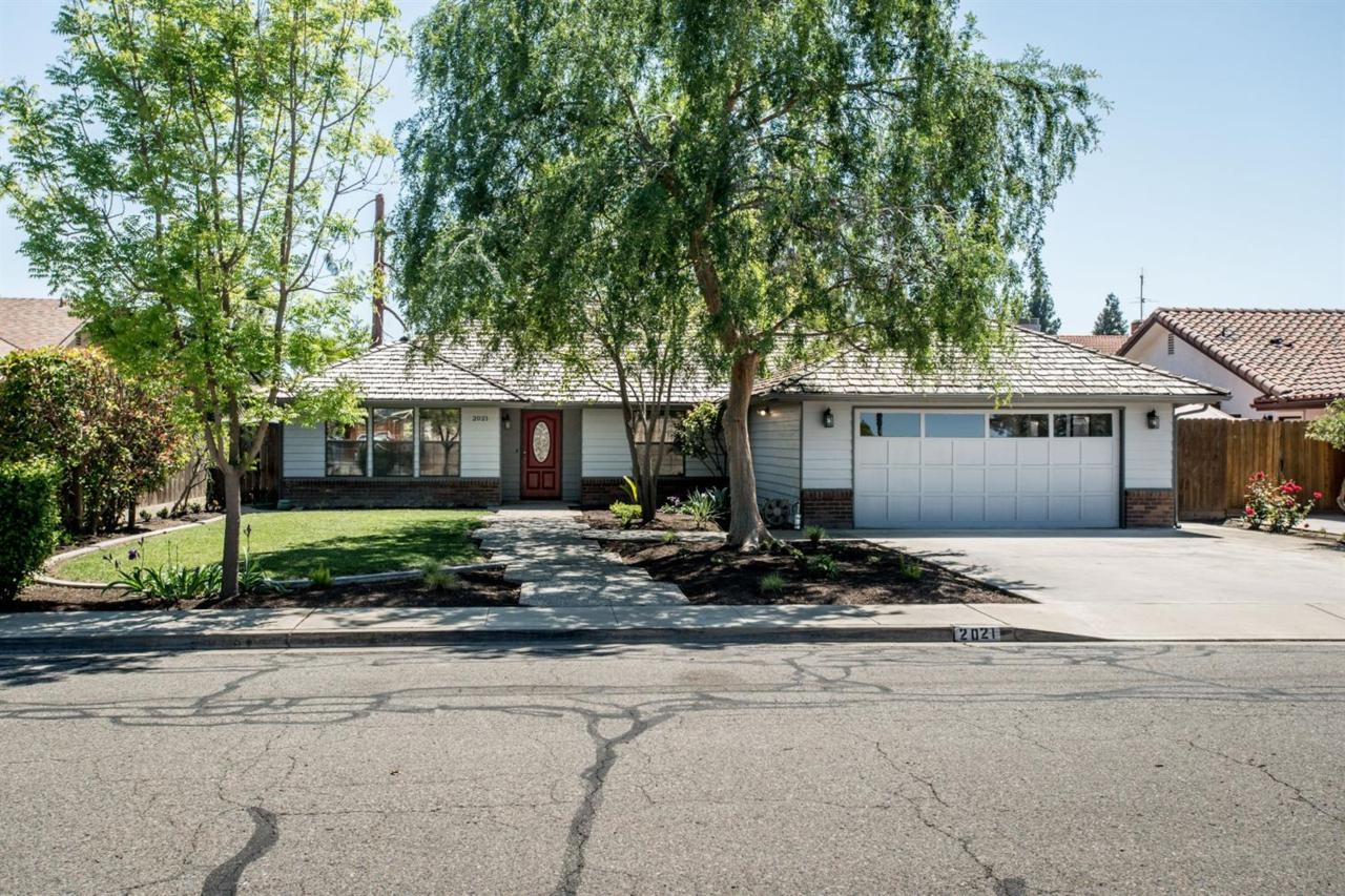 2021 Harvard Court - Photo 1