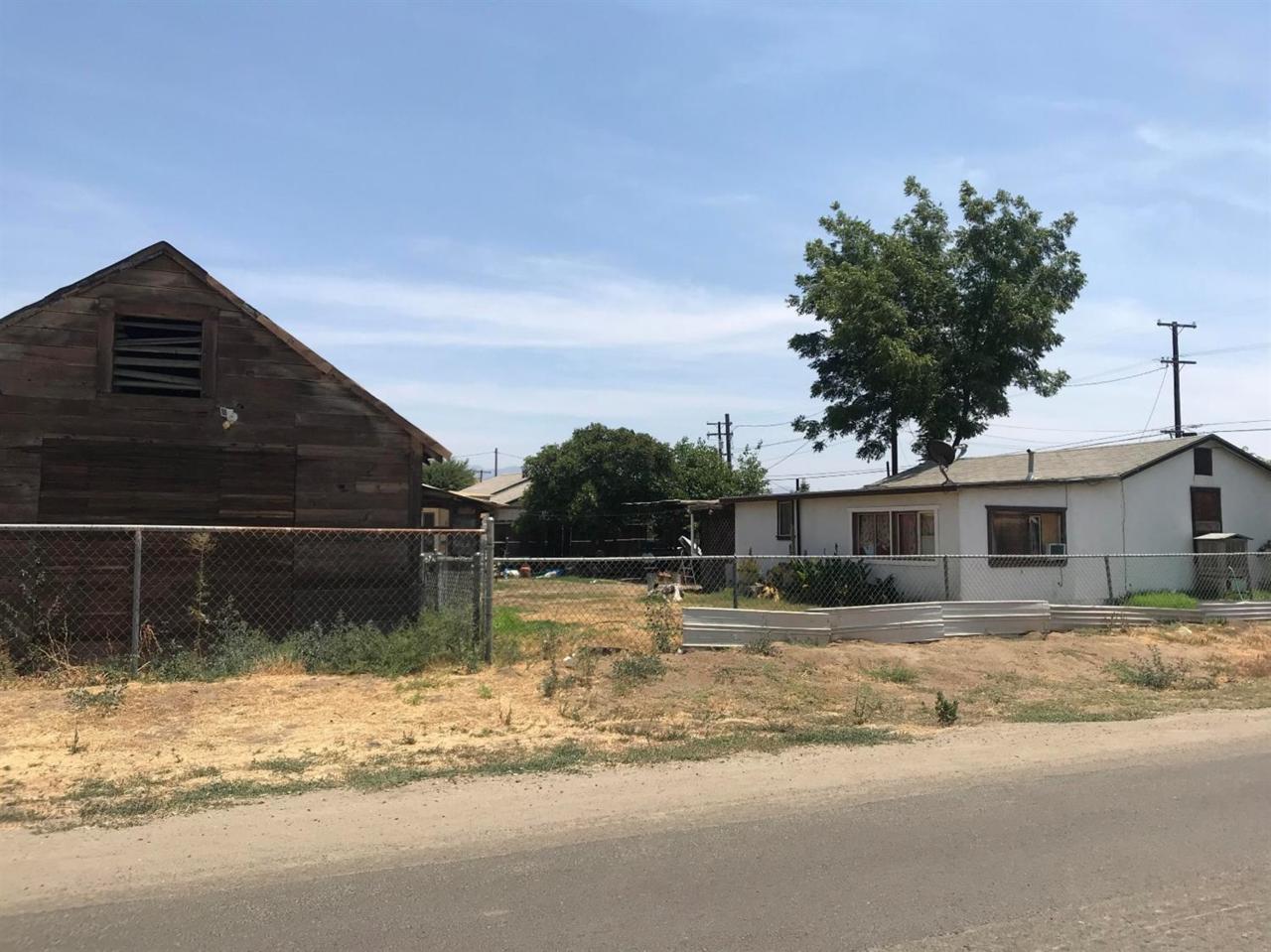 1904 Crabtree Avenue - Photo 1
