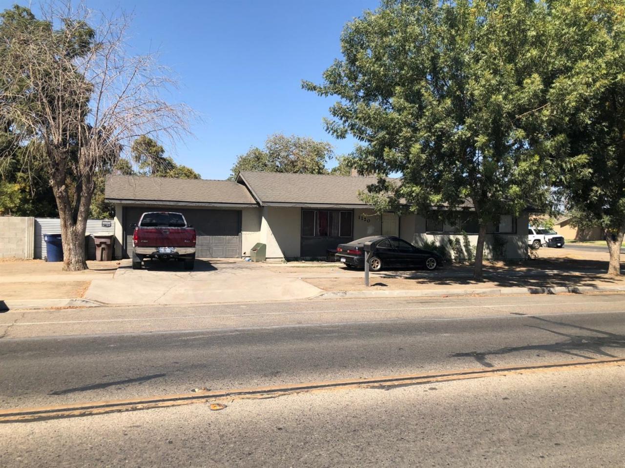 1120 Tulare Avenue - Photo 1