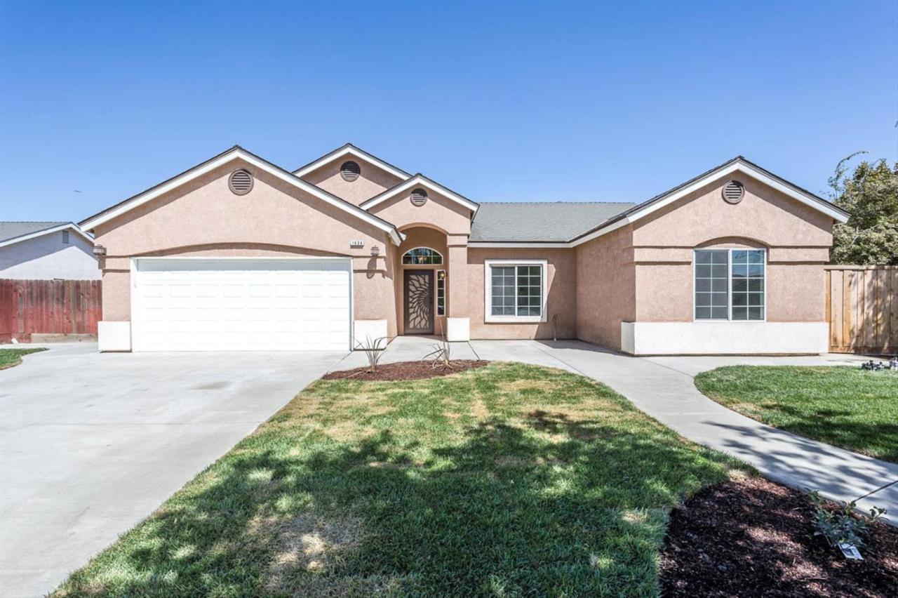1606 Persimmon Street - Photo 1