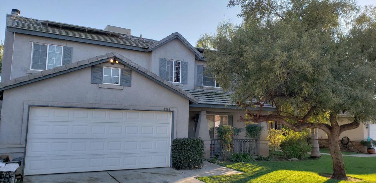 1335 Date Avenue - Photo 1