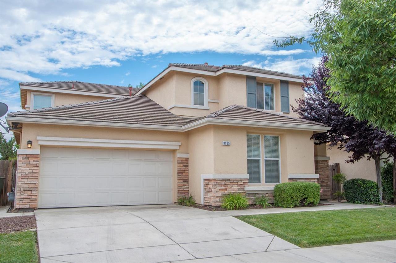 3125 Delta Avenue - Photo 1