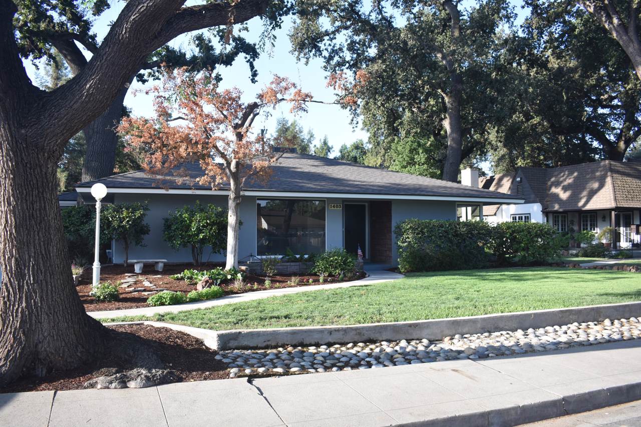 1403 Beverly Drive - Photo 1