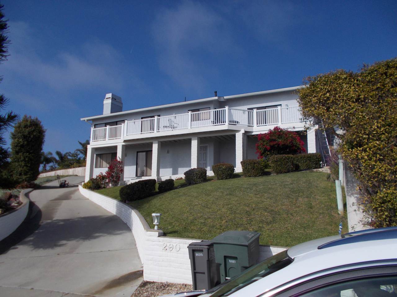 290 Reef Court - Photo 1