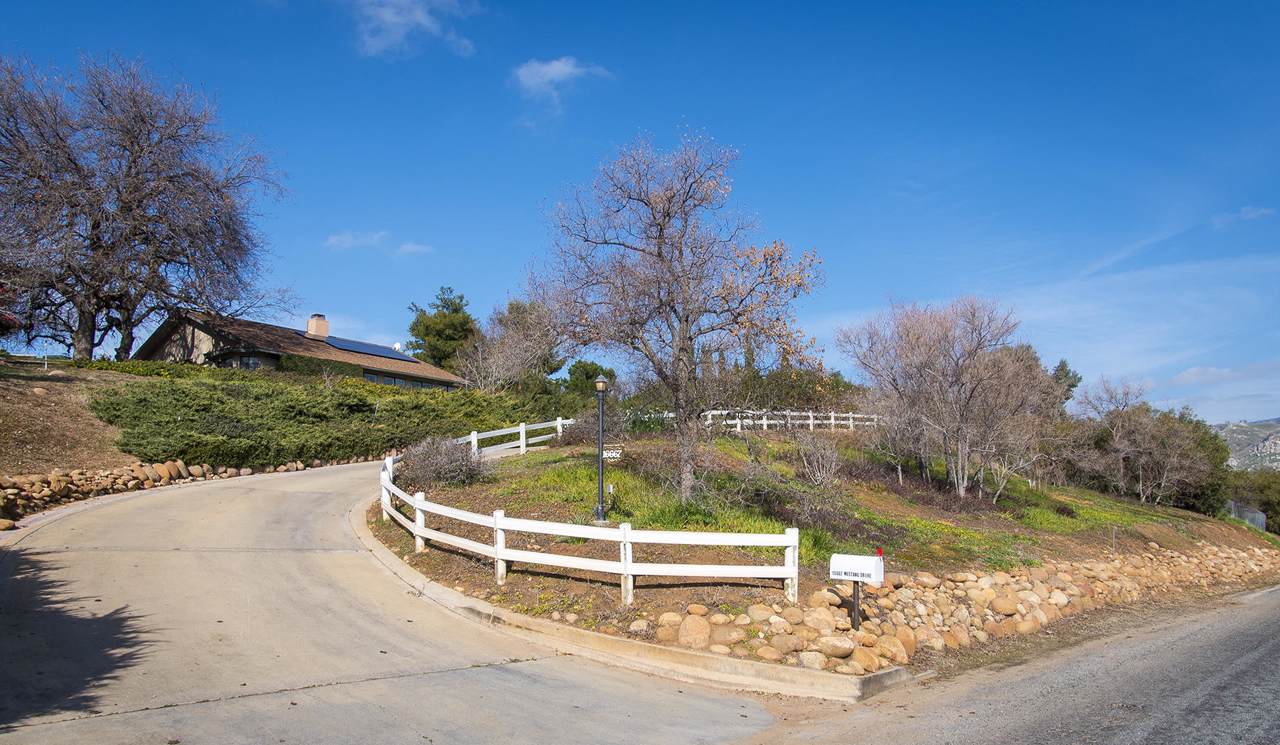 16667 Mustang Drive - Photo 1