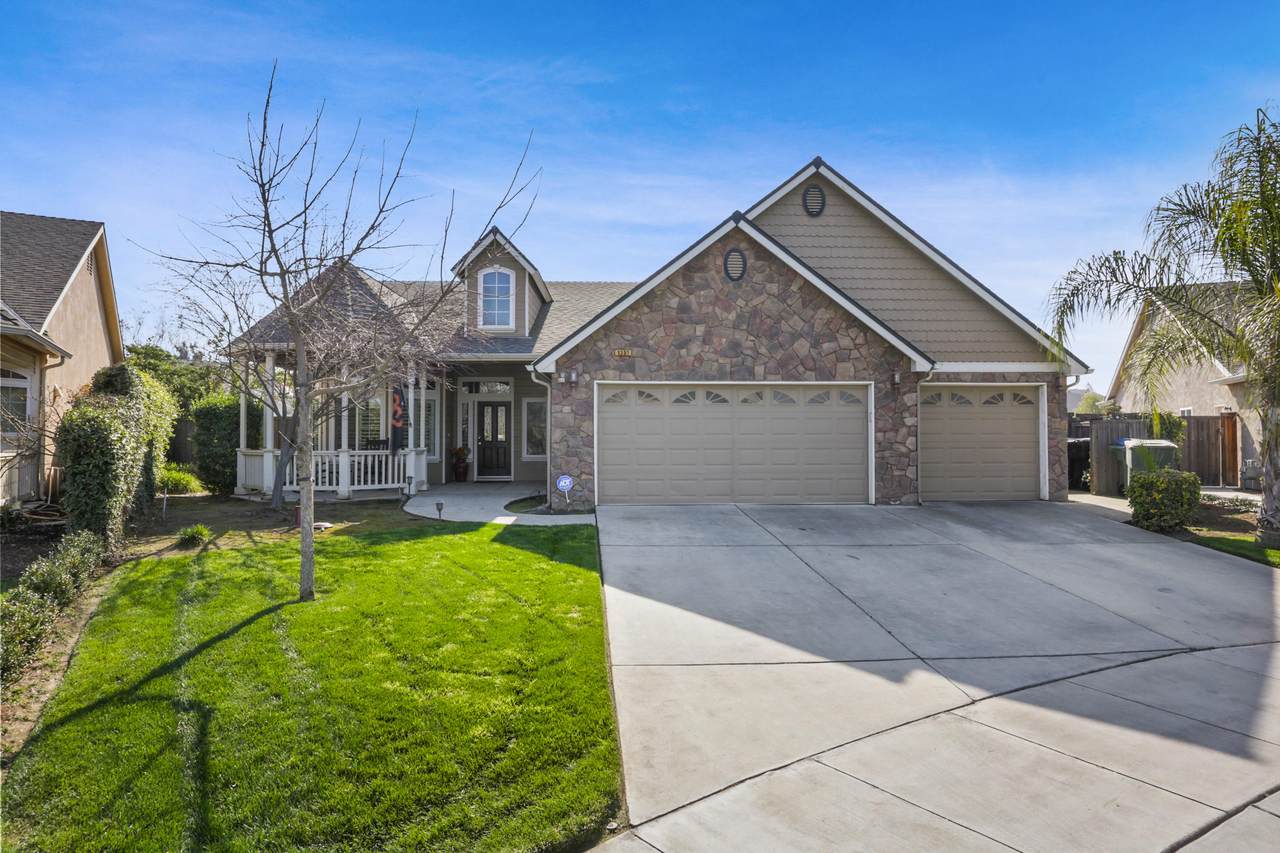 3351 Connelly Avenue - Photo 1