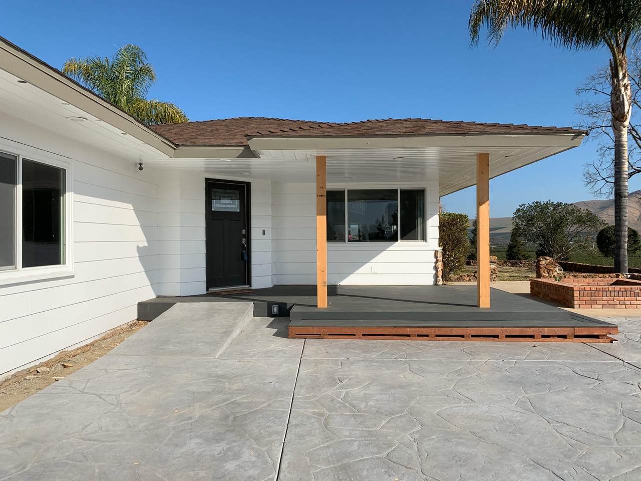 1866 Lindmore Street - Photo 1