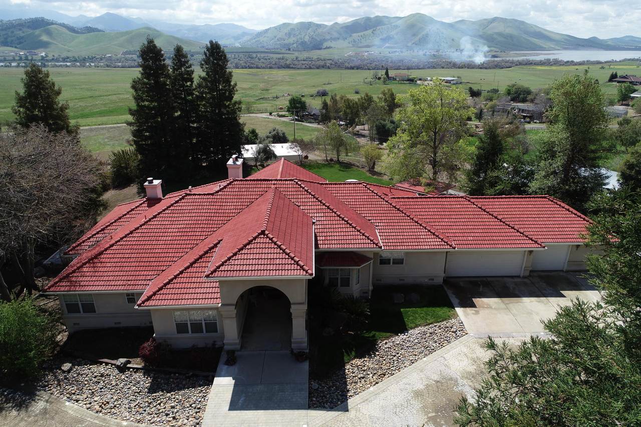 30198 Holdridge Drive - Photo 1