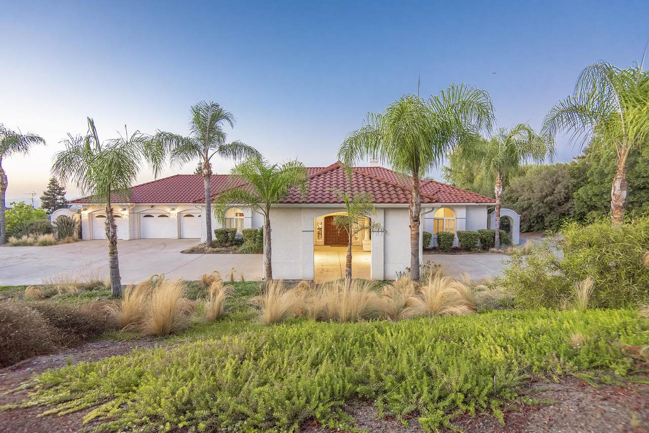 187 High Sierra Drive - Photo 1