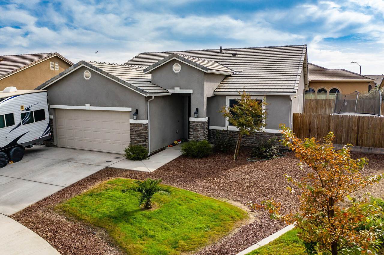 3017 Bora Avenue - Photo 1