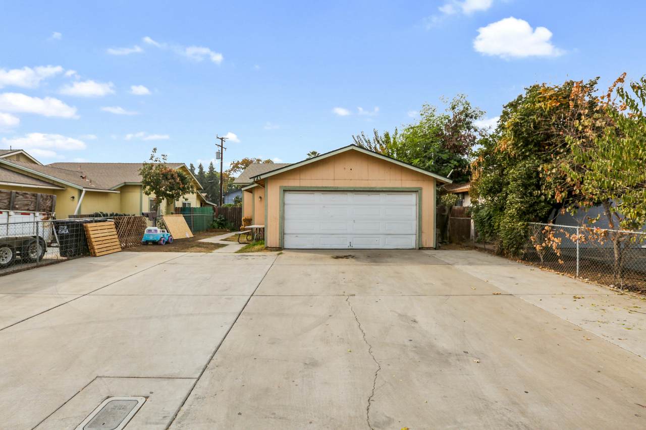 721 Santa Fe Street - Photo 1