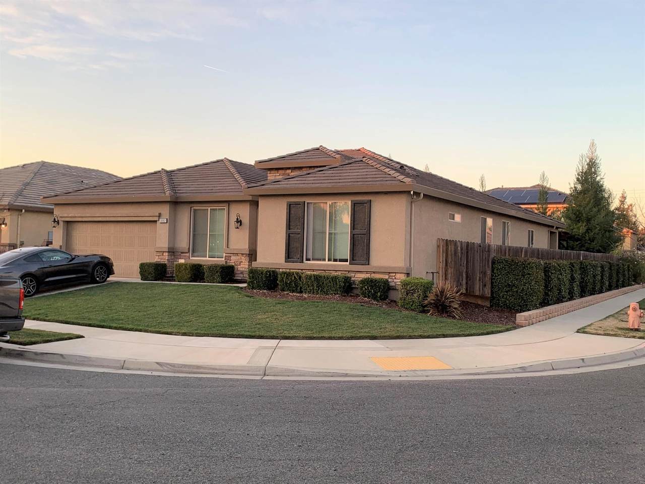 3092 Scoon Place - Photo 1