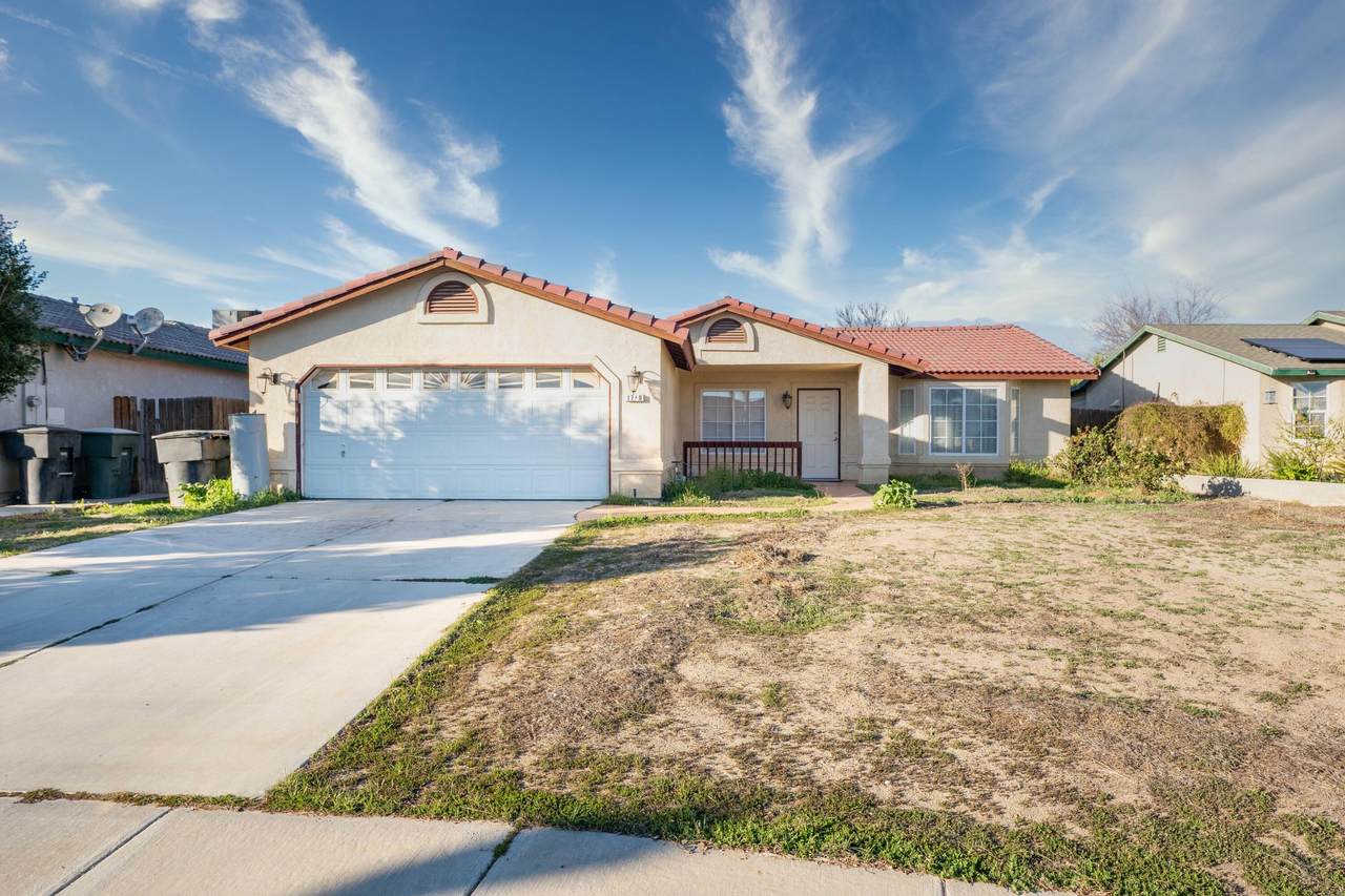 1740 Lilac Court - Photo 1