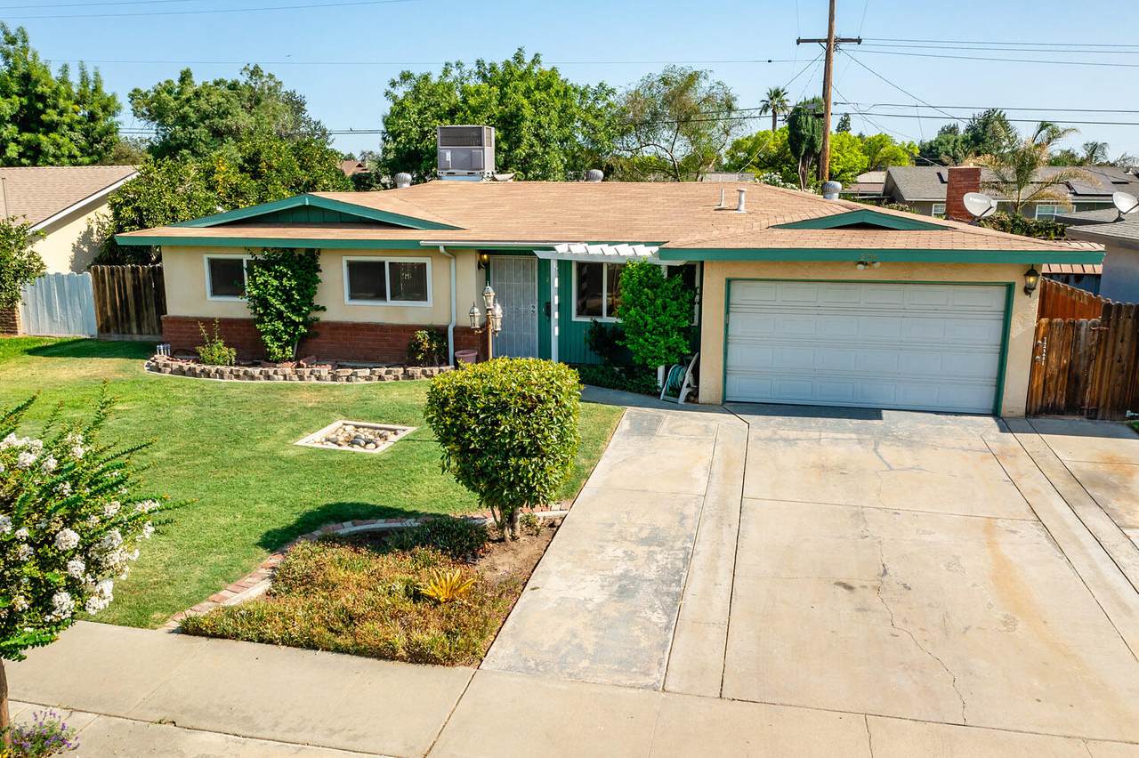 254 Amber Way - Photo 1