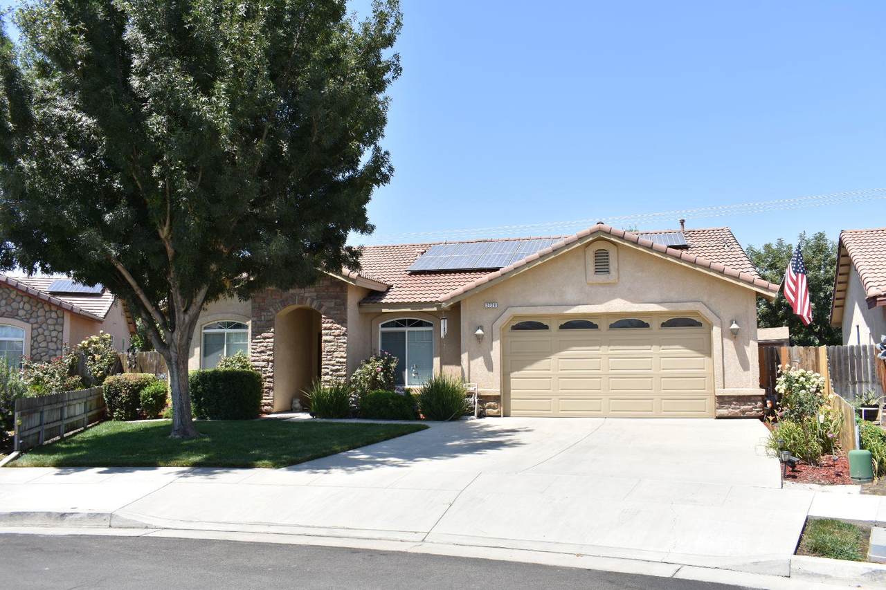2720 Eshom Creek Court - Photo 1