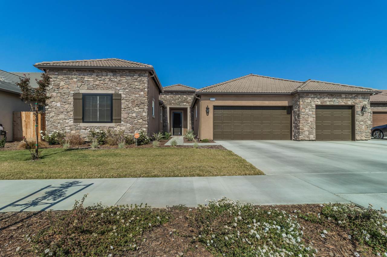 4616 Prescott Avenue - Photo 1