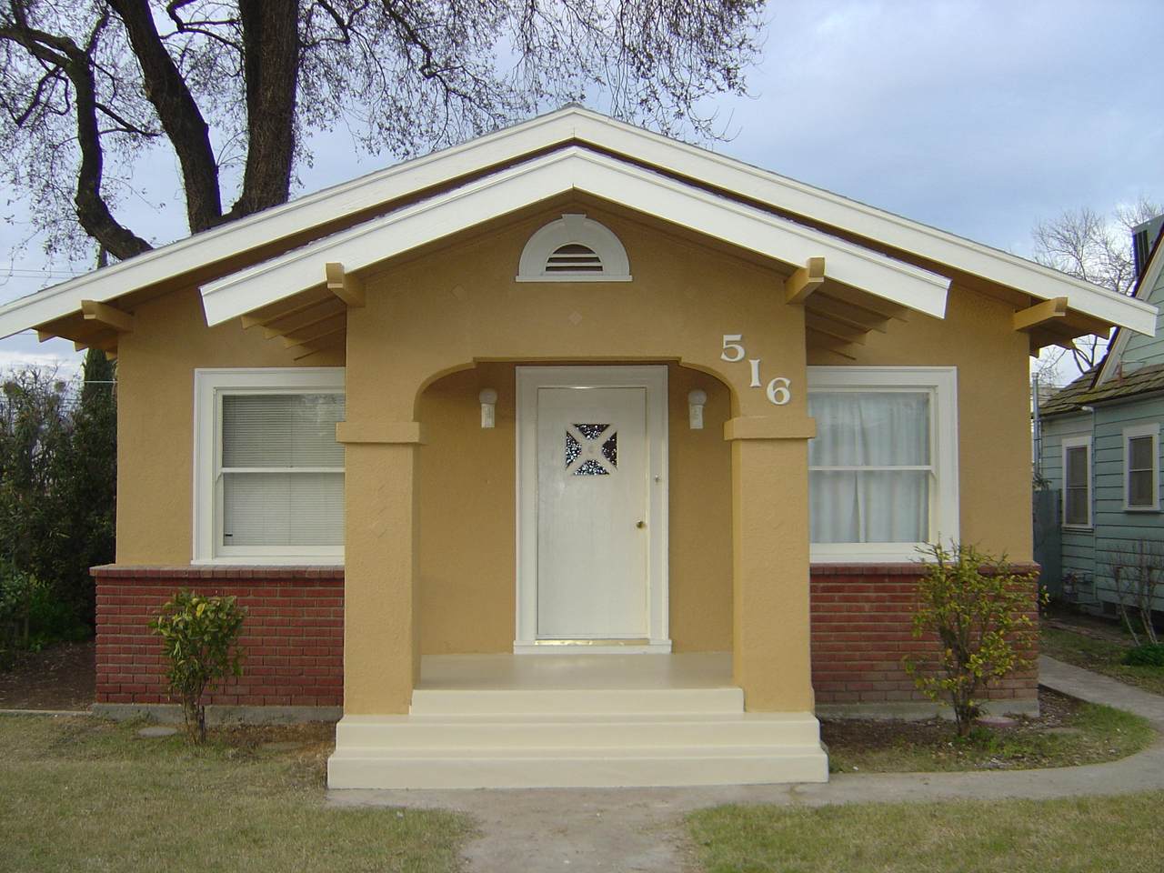 516 D Street - Photo 1
