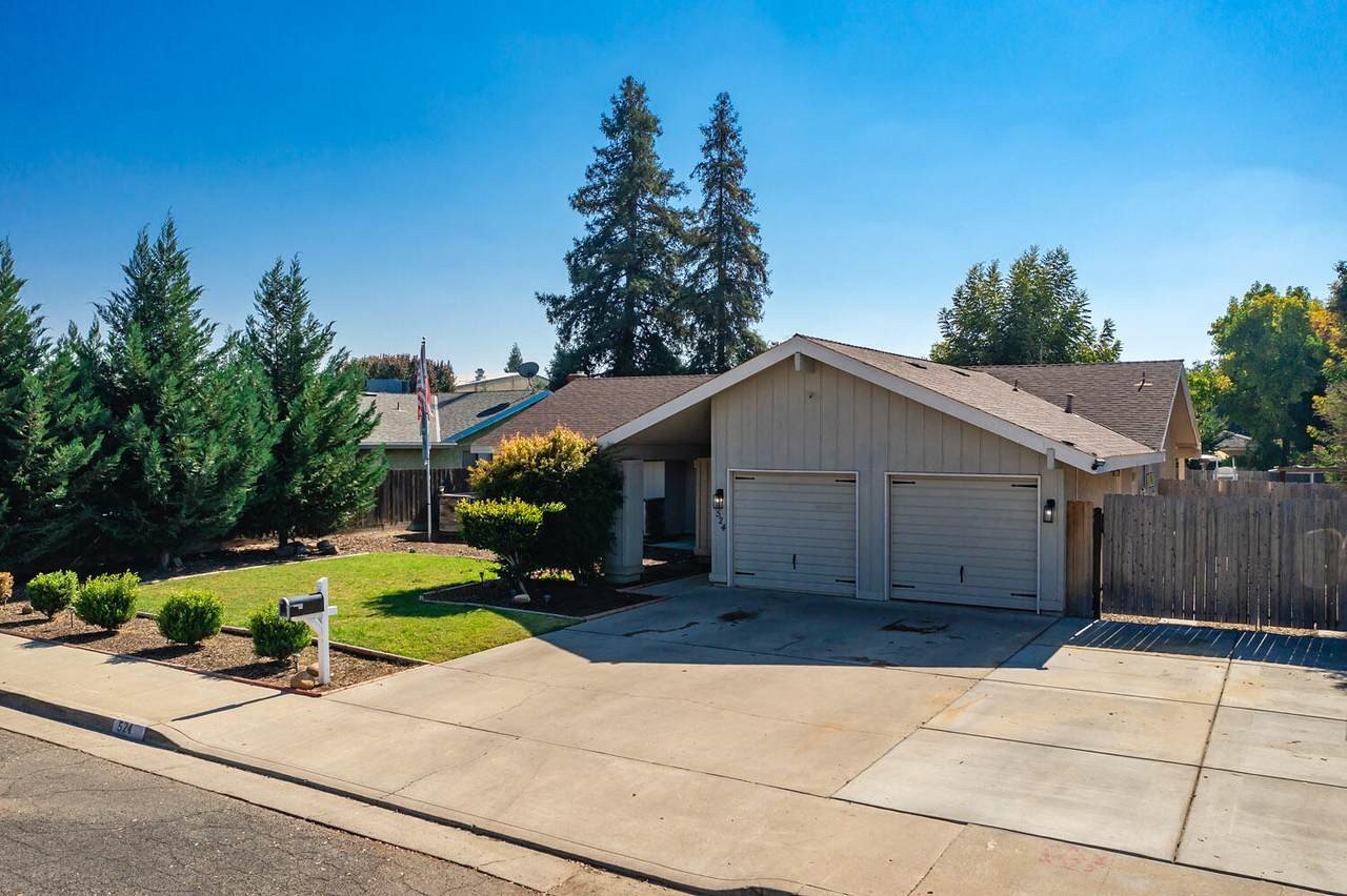 524 Crane Avenue - Photo 1