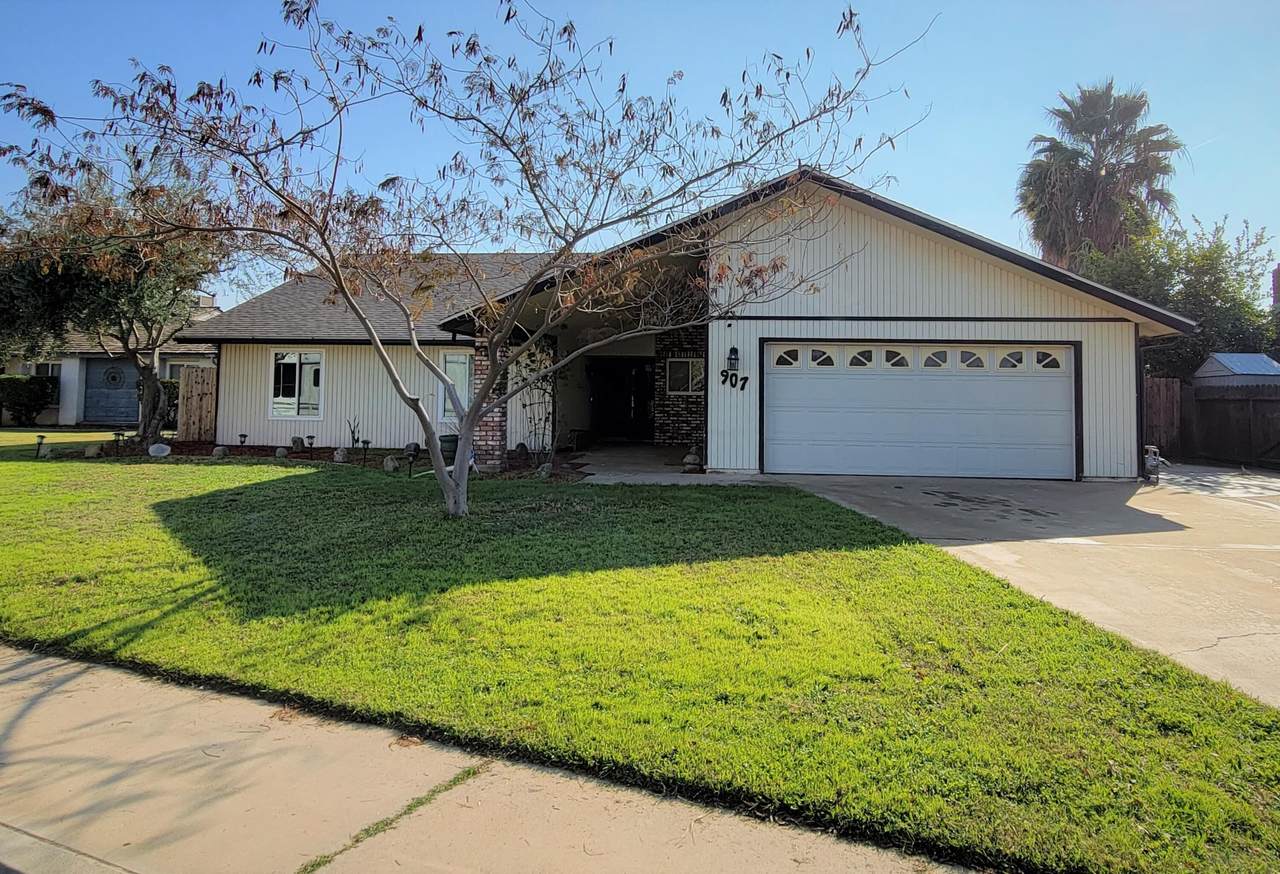 907 Tammy Lane - Photo 1