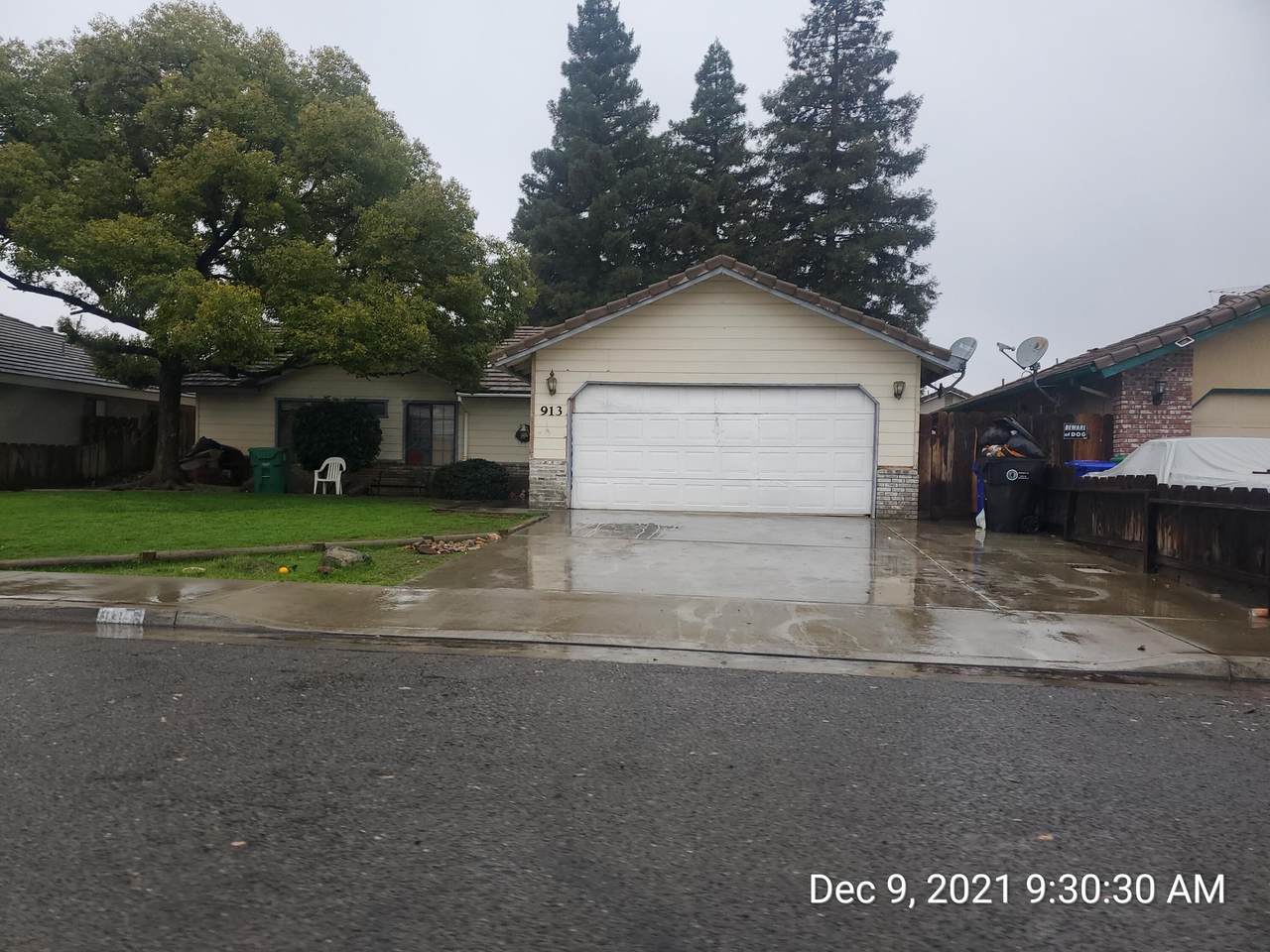 913 Greenfield Drive - Photo 1