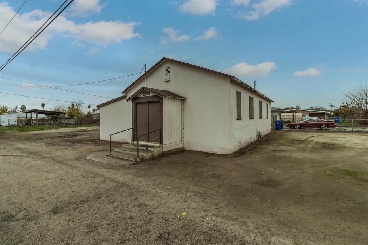 3904 Merritt Drive - Photo 1