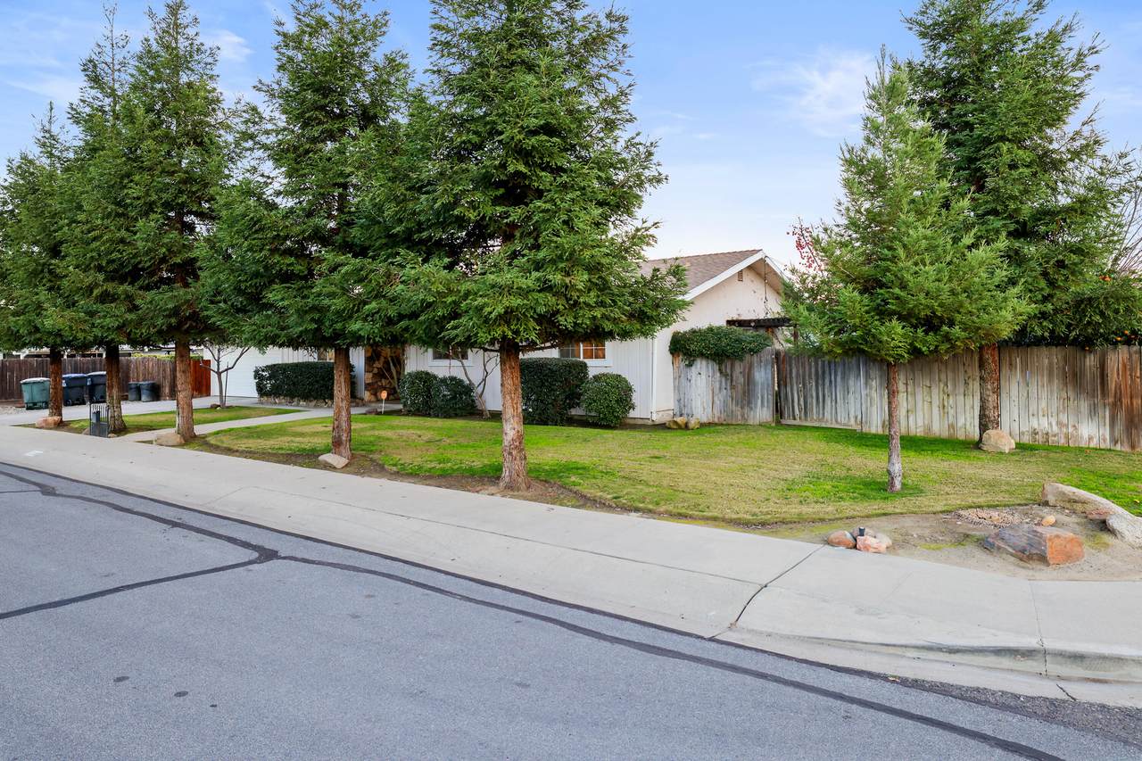 2208 Valley Street - Photo 1