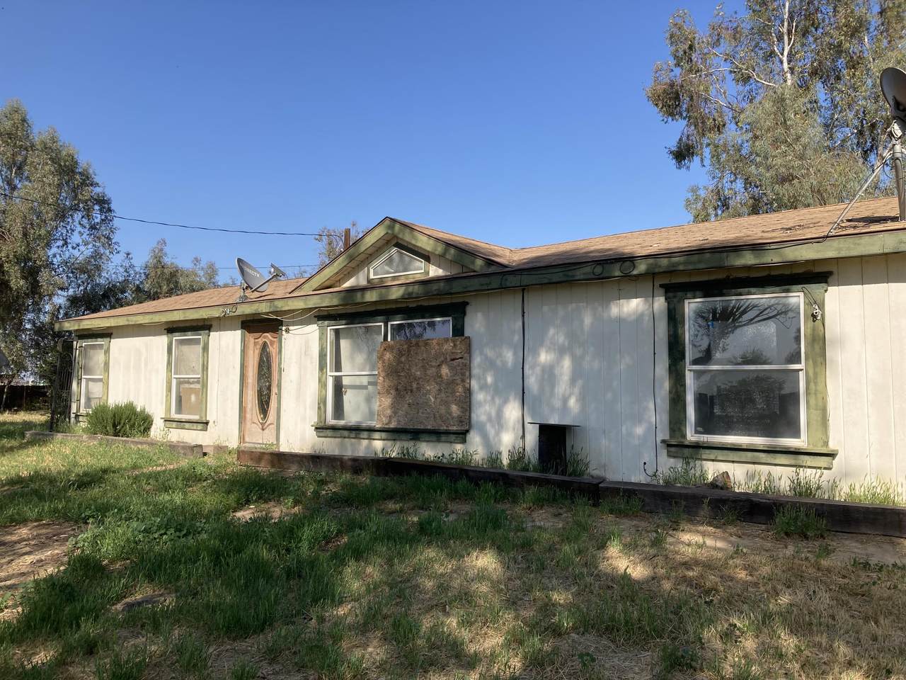 11735 9th Avenue - Photo 1